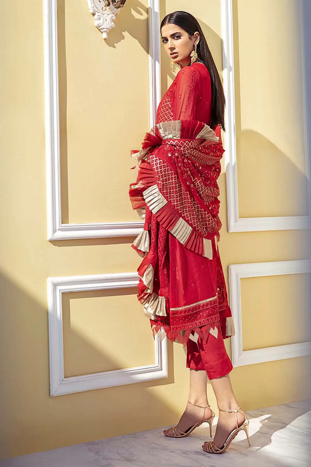 Gul Ahmed Summer Premium Lawn 2021 · 3PC Unstitched Chiffon Embroidered Suit LE-35