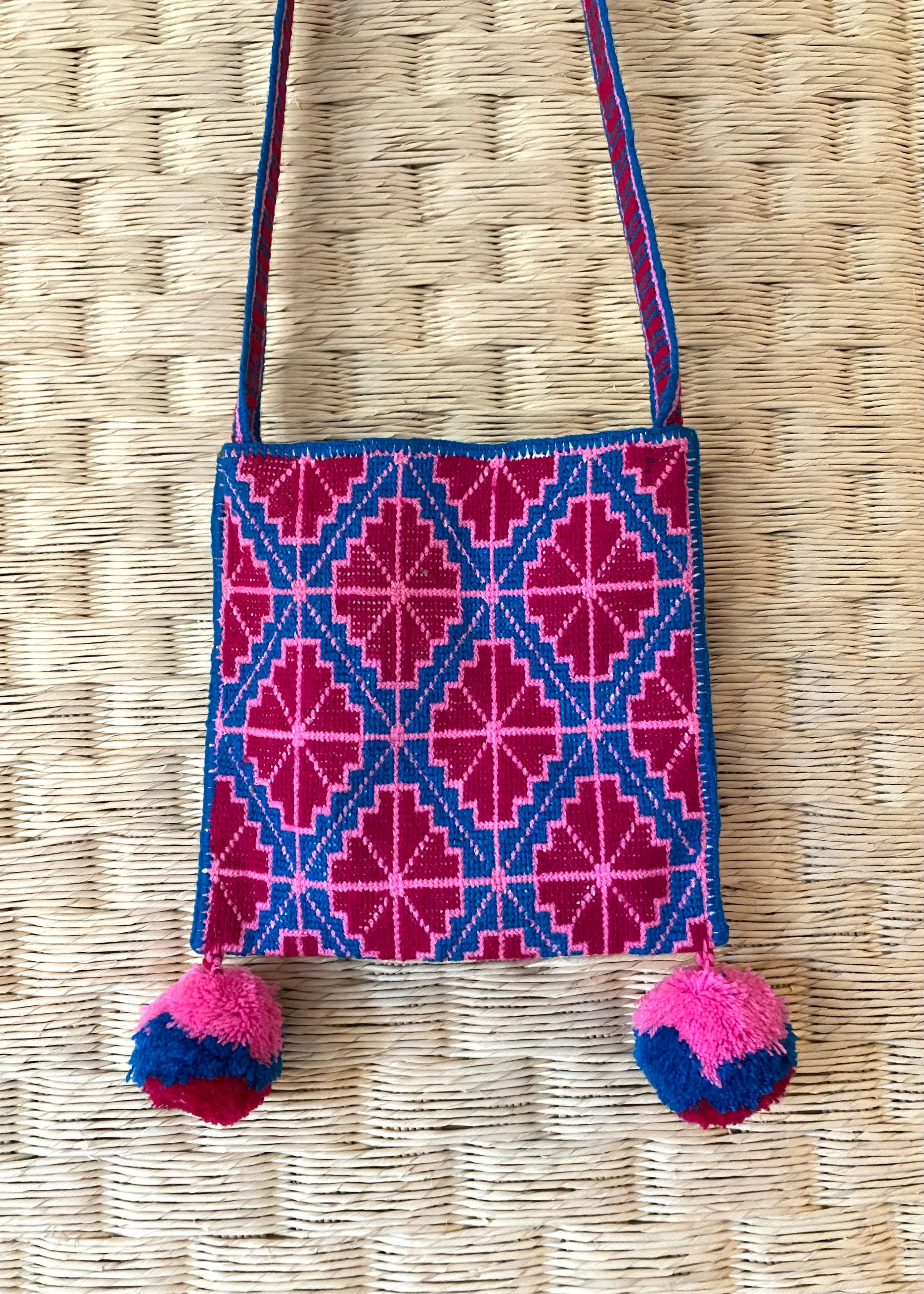 Huichol Morral