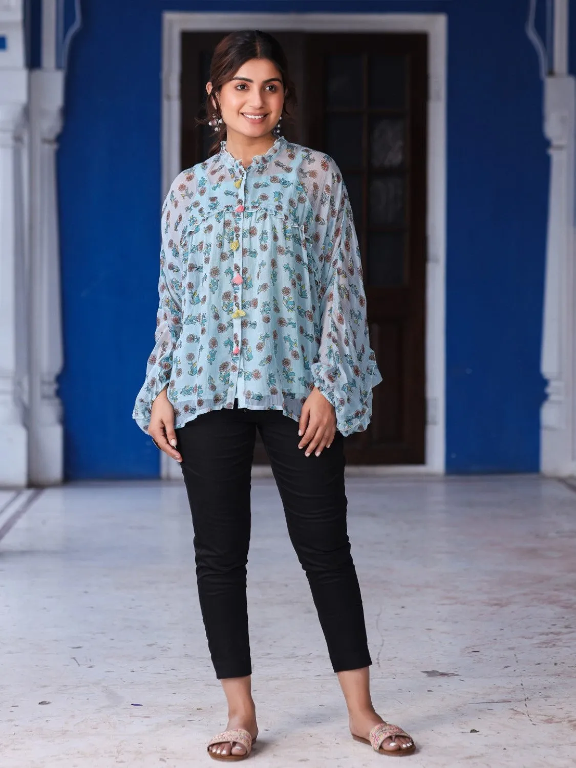 Jashvi Sky Blue Chiffon Floral Printed Button Detailing Tunic With Inner