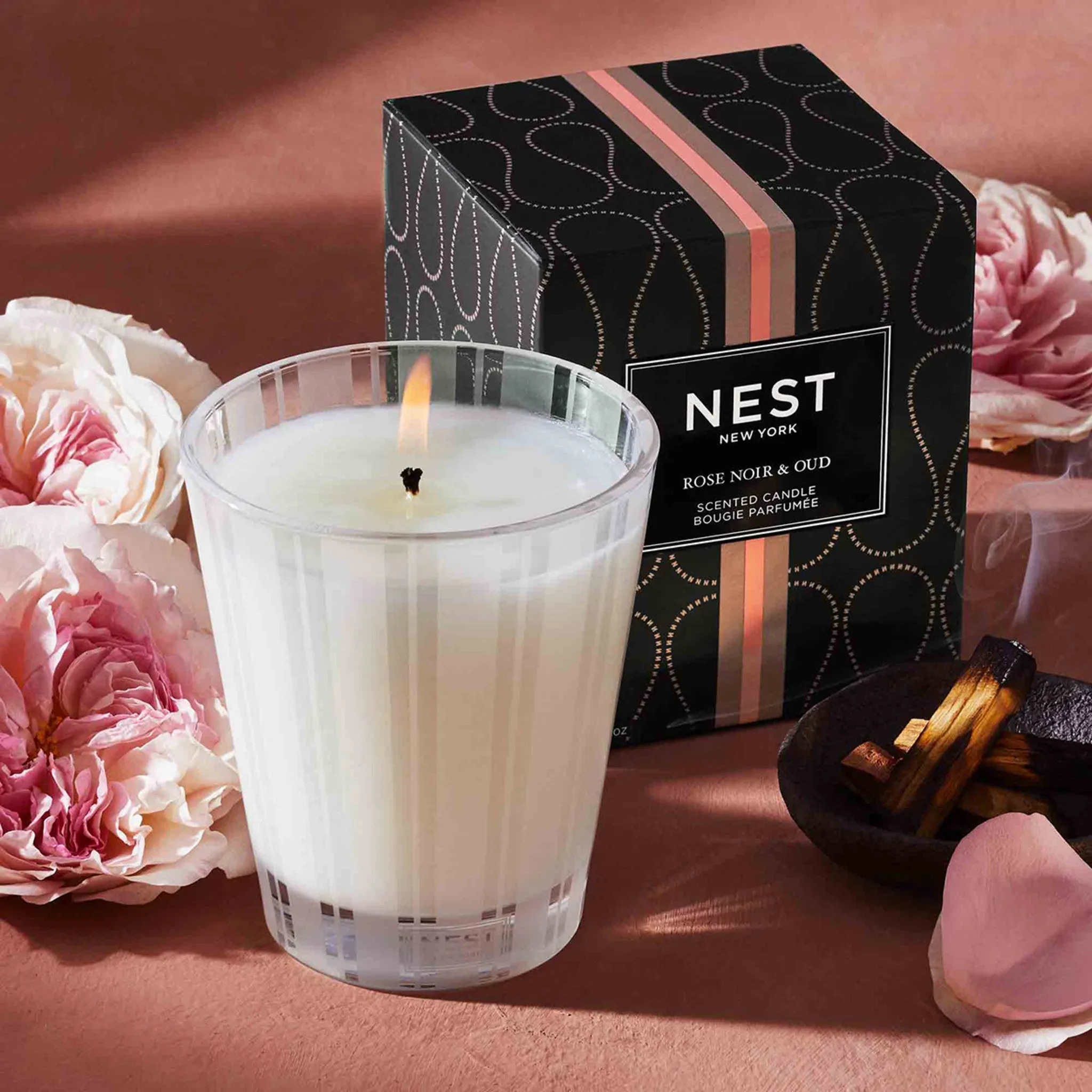 Rose Noir and Oud Candle